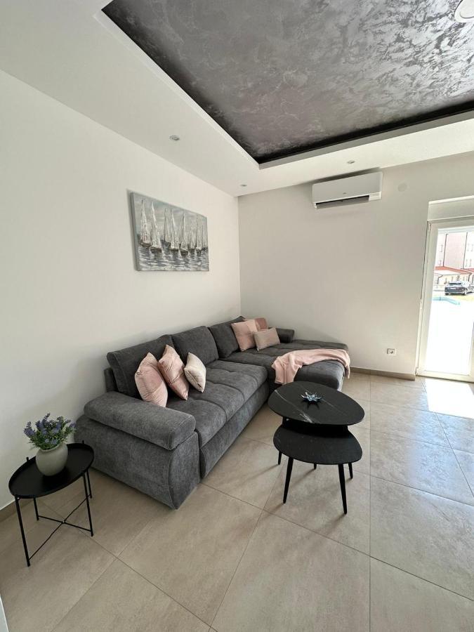 Mk Apartment *